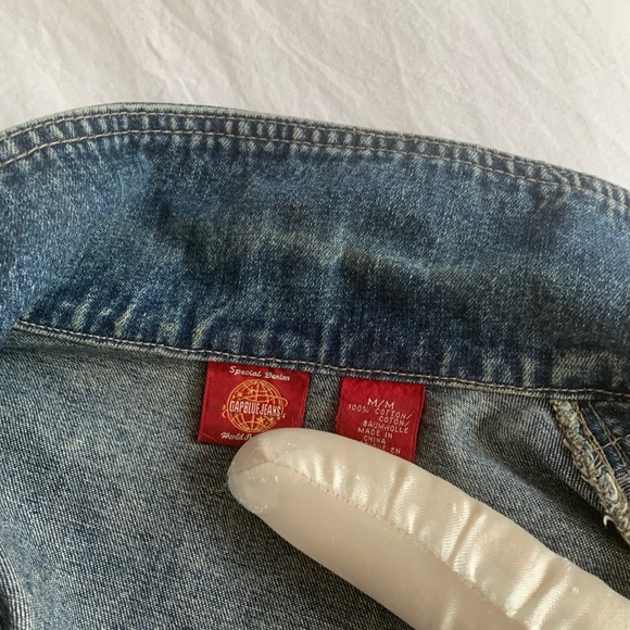 Gap jean jacket - Picture 3 of 3